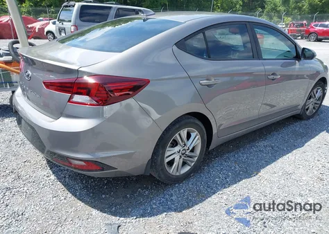 2020 Hyundai Elantra Value Edition z USA, uszkodzony, nr VIN KMHD84LF9LU897703